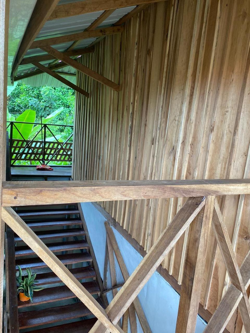 Hotel Green Mountain Cahuita Bagian luar foto