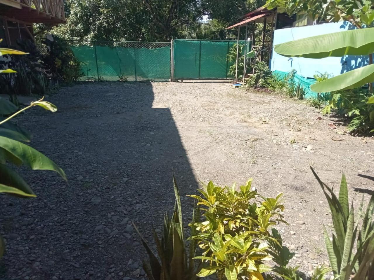 Hotel Green Mountain Cahuita Bagian luar foto
