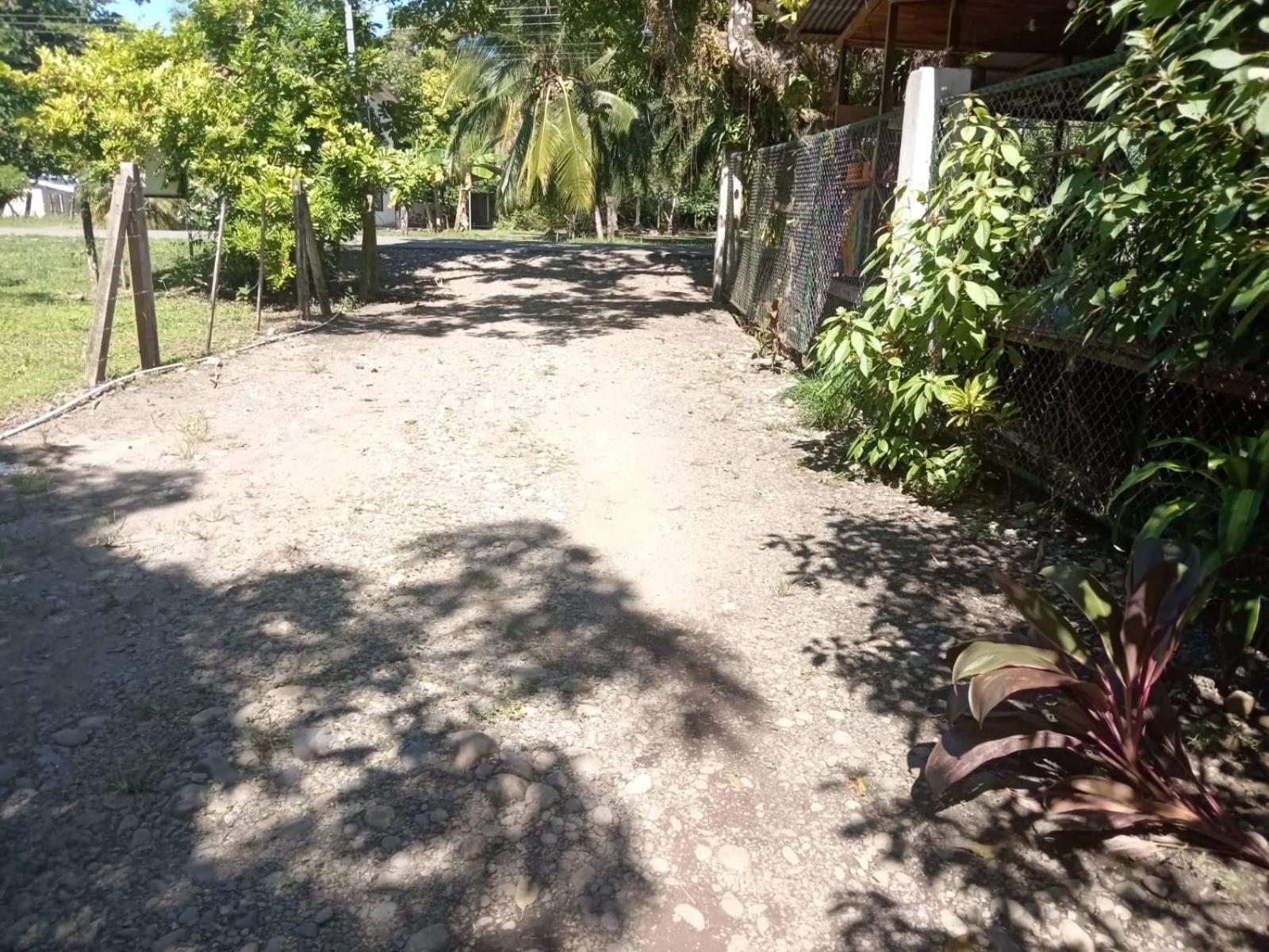 Hotel Green Mountain Cahuita Bagian luar foto